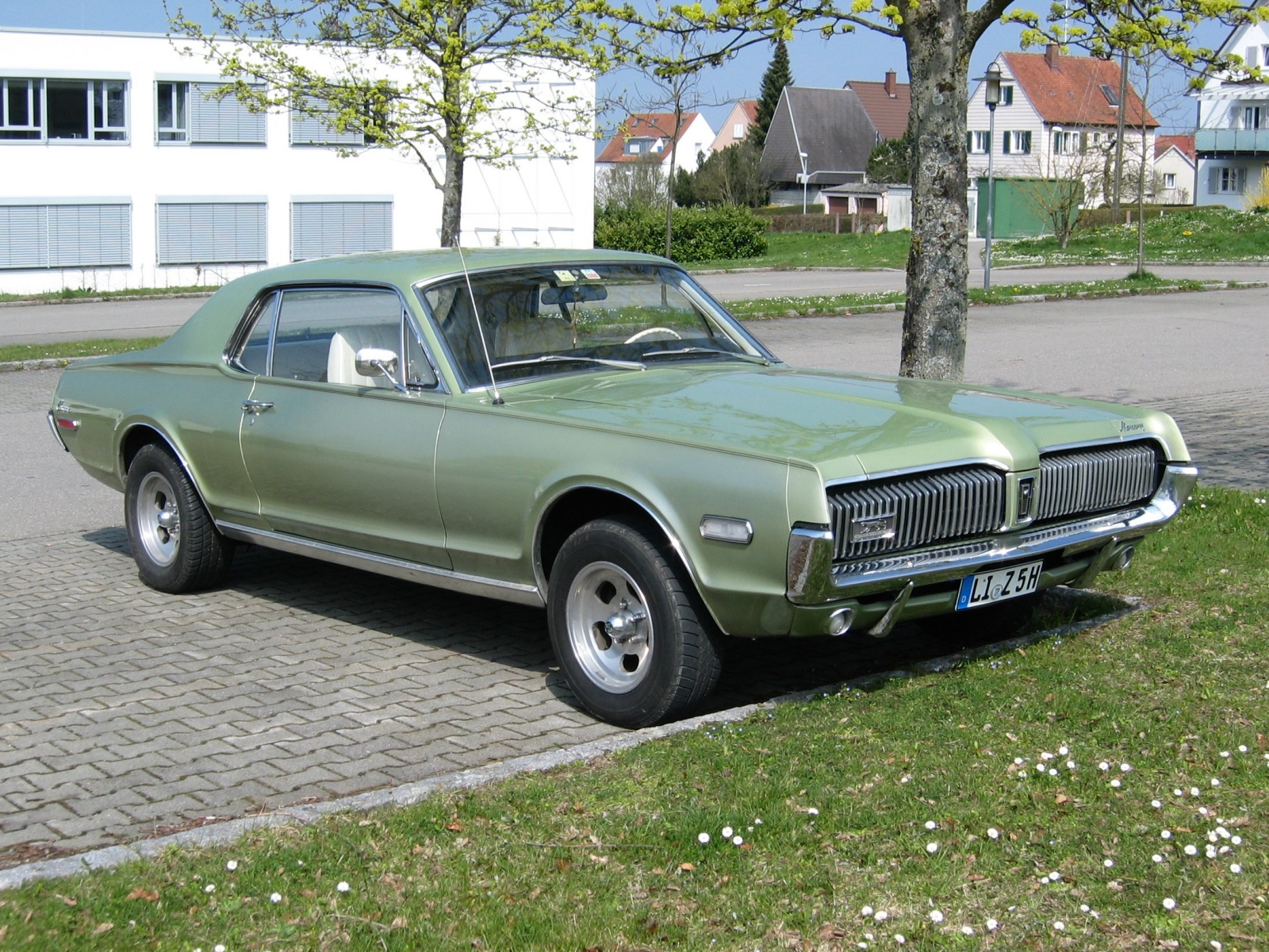 Mercury Cougar