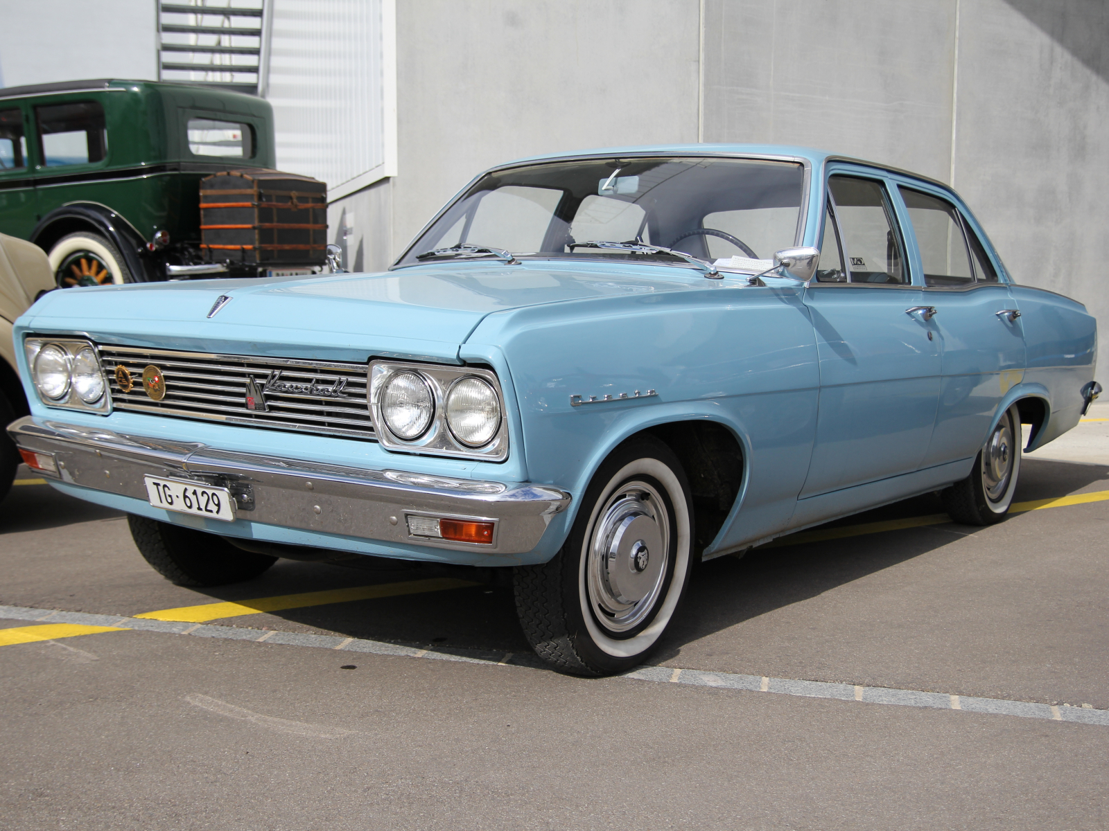 Vauxhall Cresta