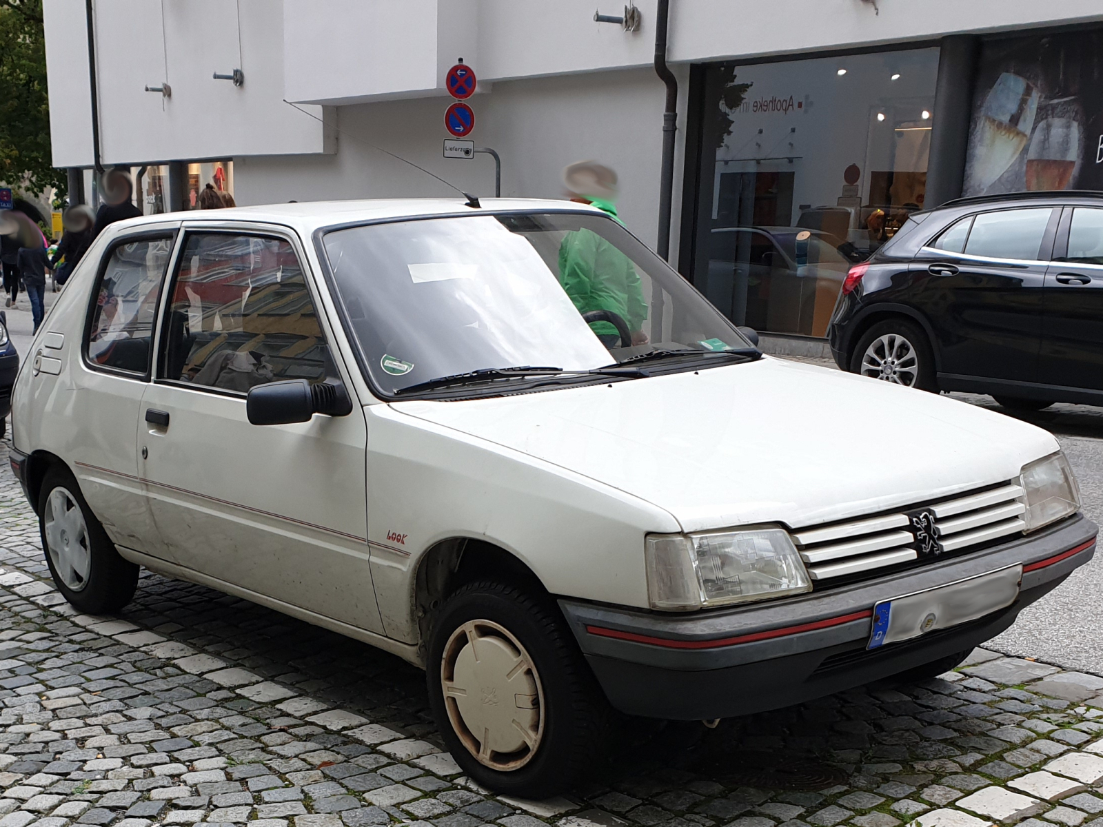 Peugeot 205 Look