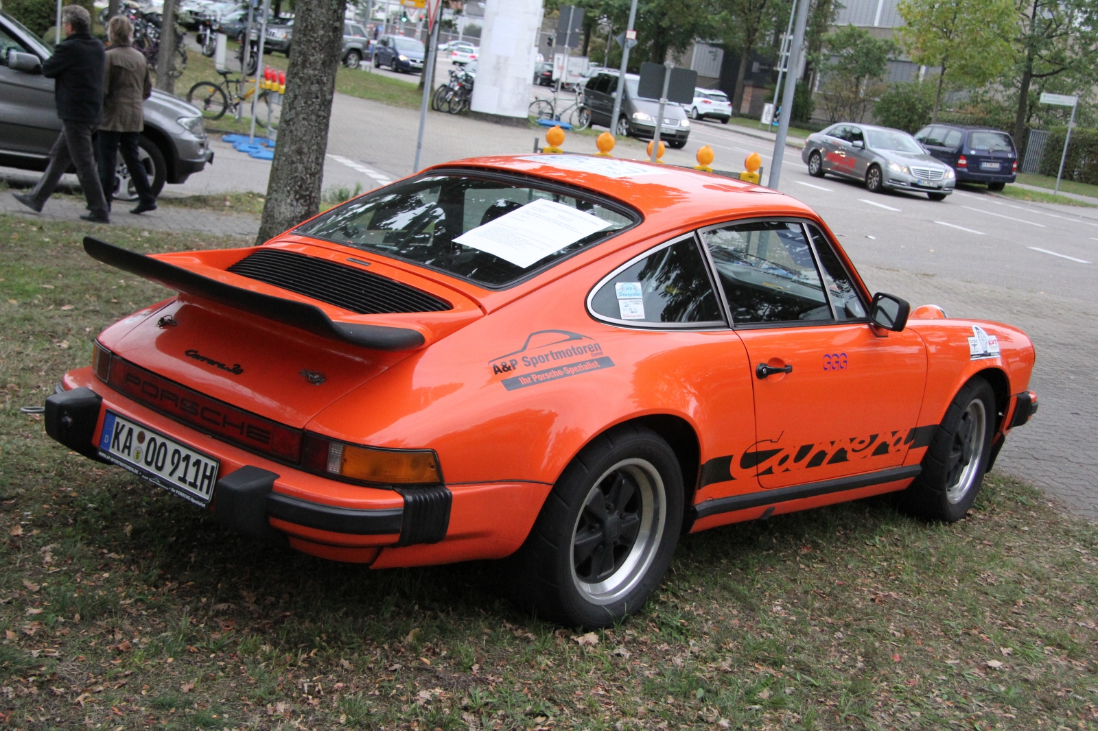 Porsche 911 (G-Modell) SC Carrera 3,0