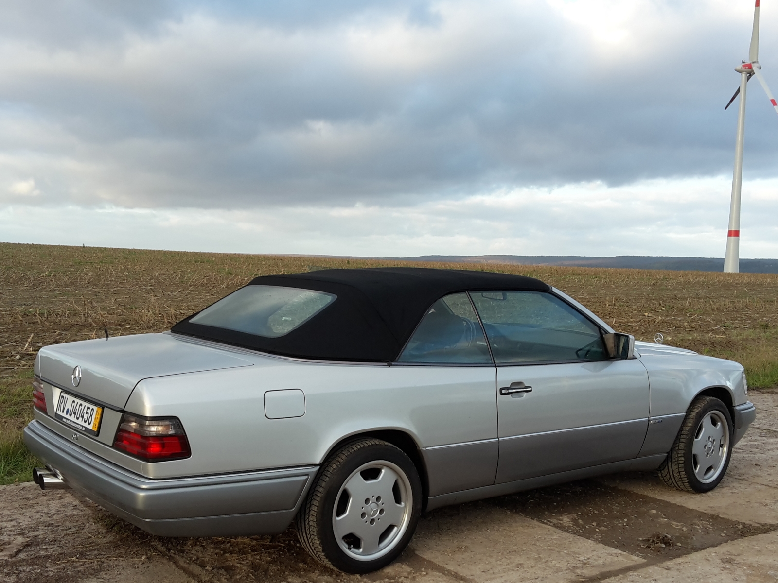 Mercedes Benz E 220 Cabriolet A 124