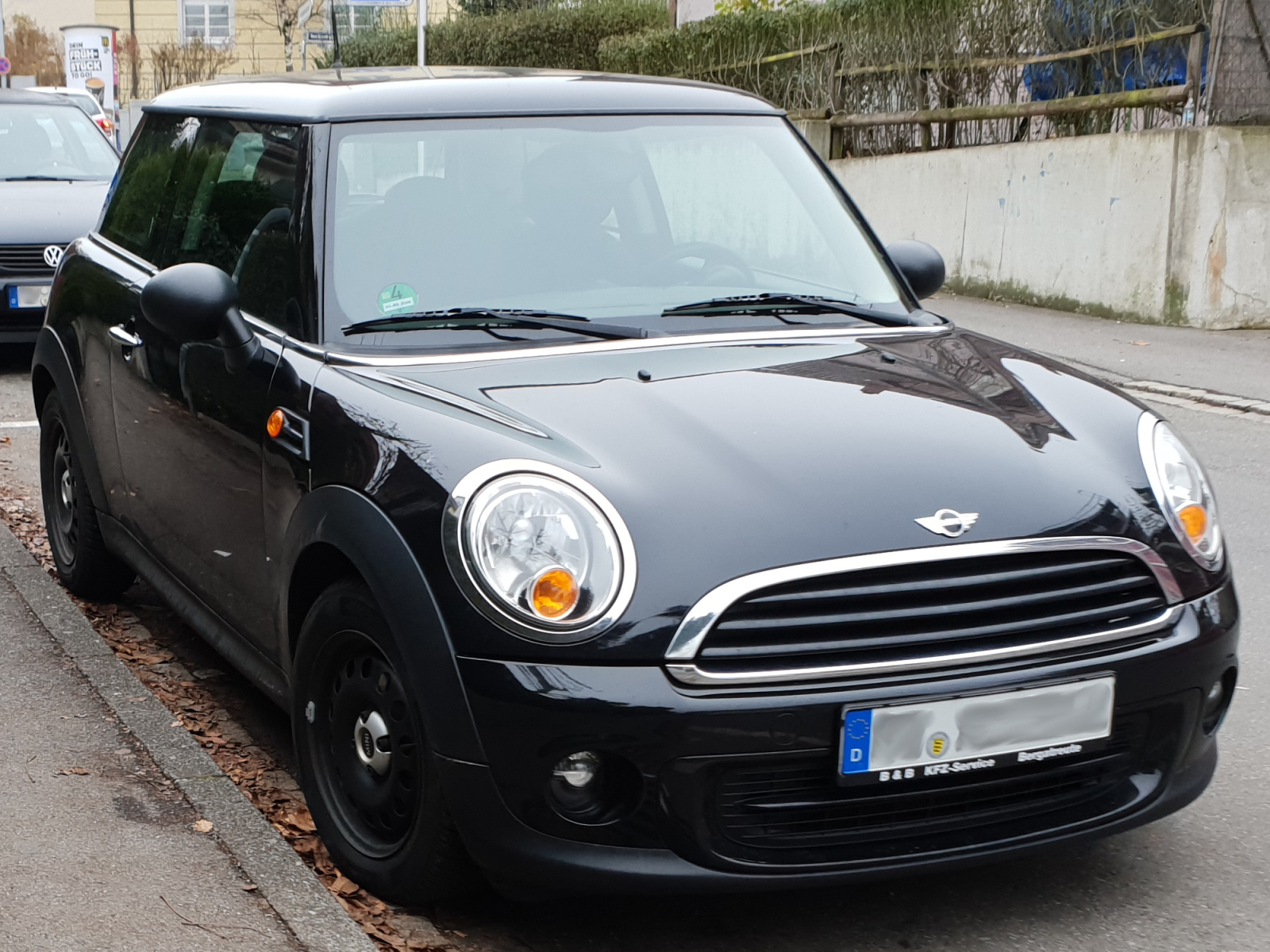 Mini