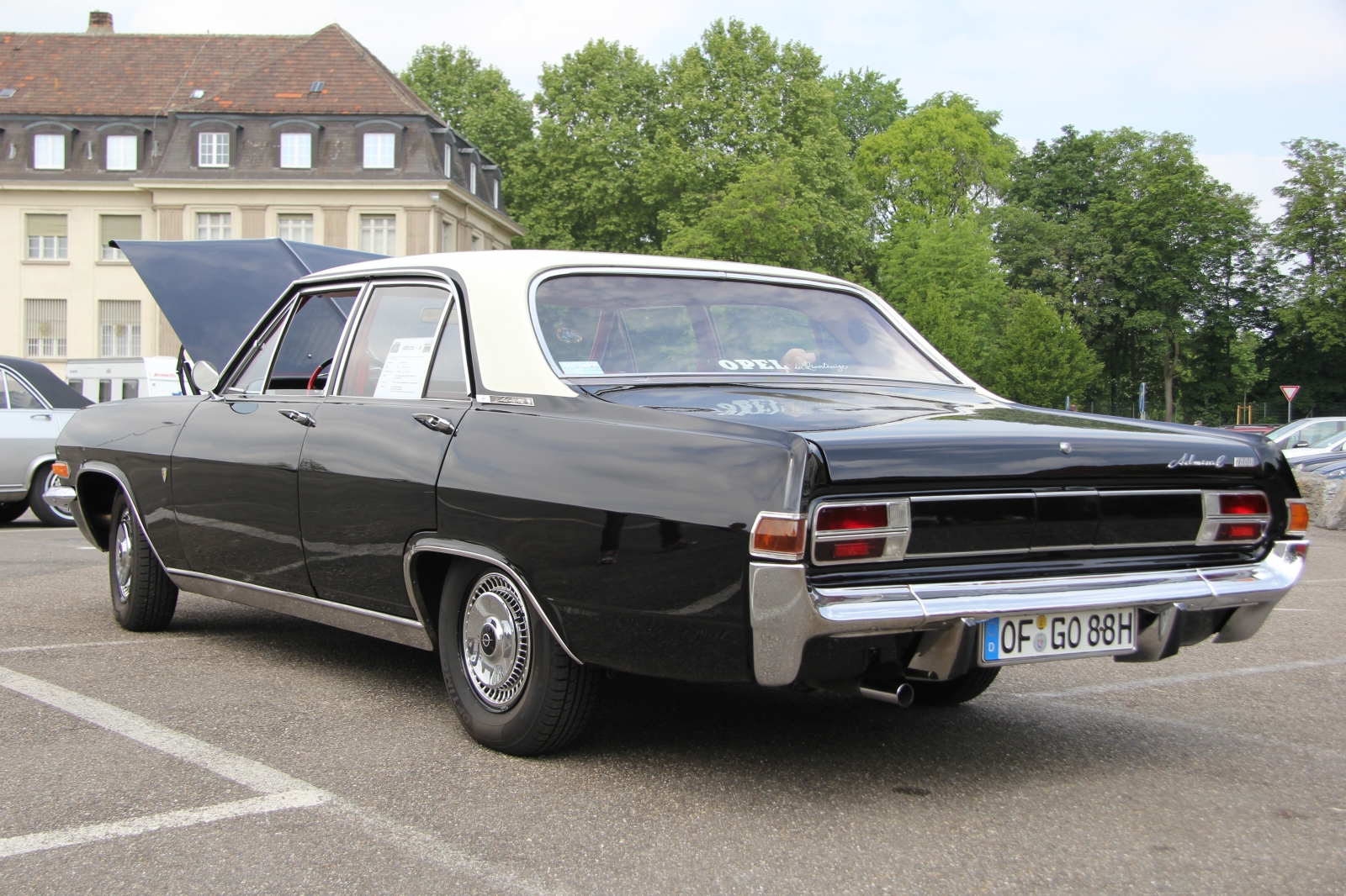 Opel Admiral A